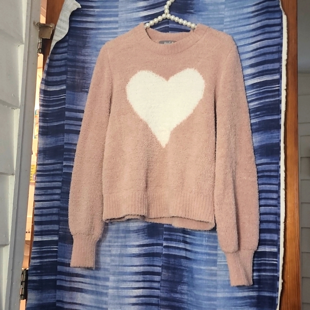 Super soft and comfy pink sweater